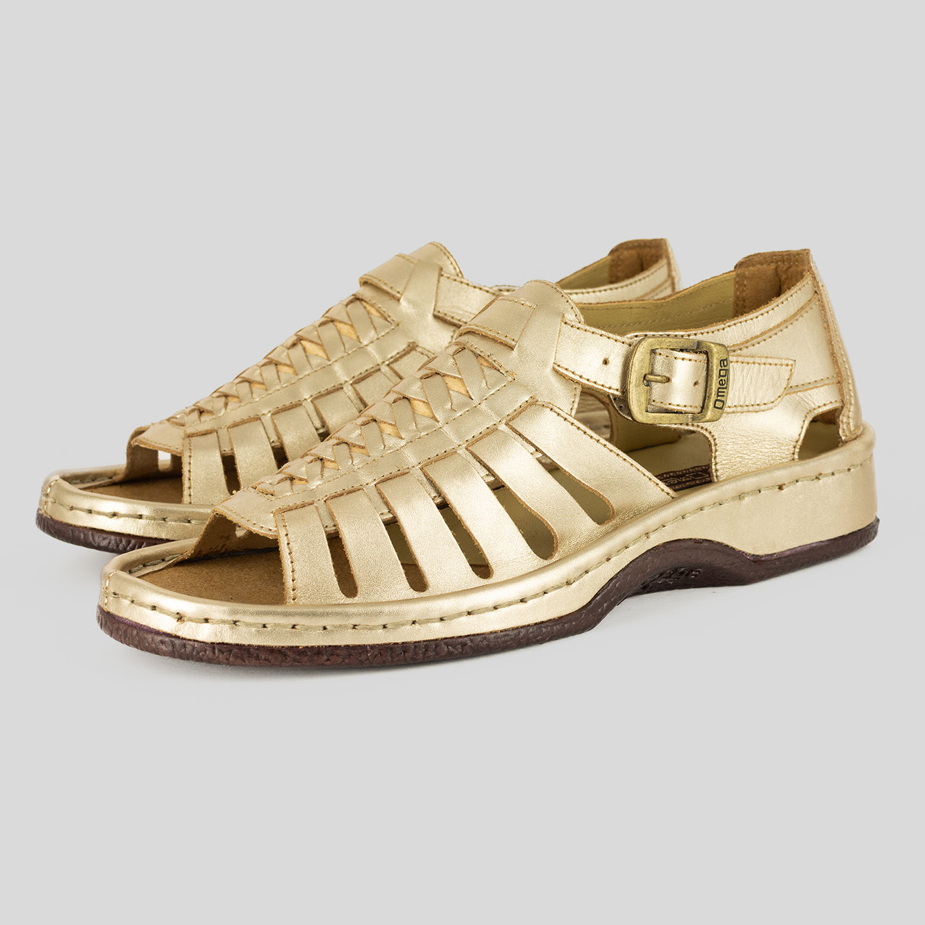 Kgosi : Leather Sandal in Gold Foil Leather
