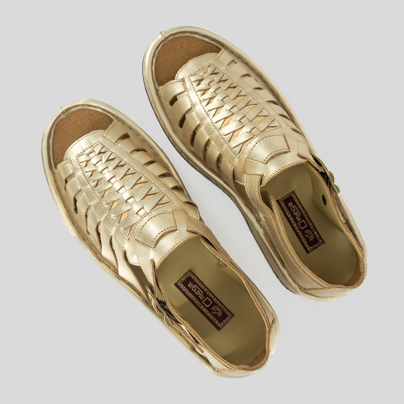 Kgosi : Leather Sandal in Gold Foil Leather