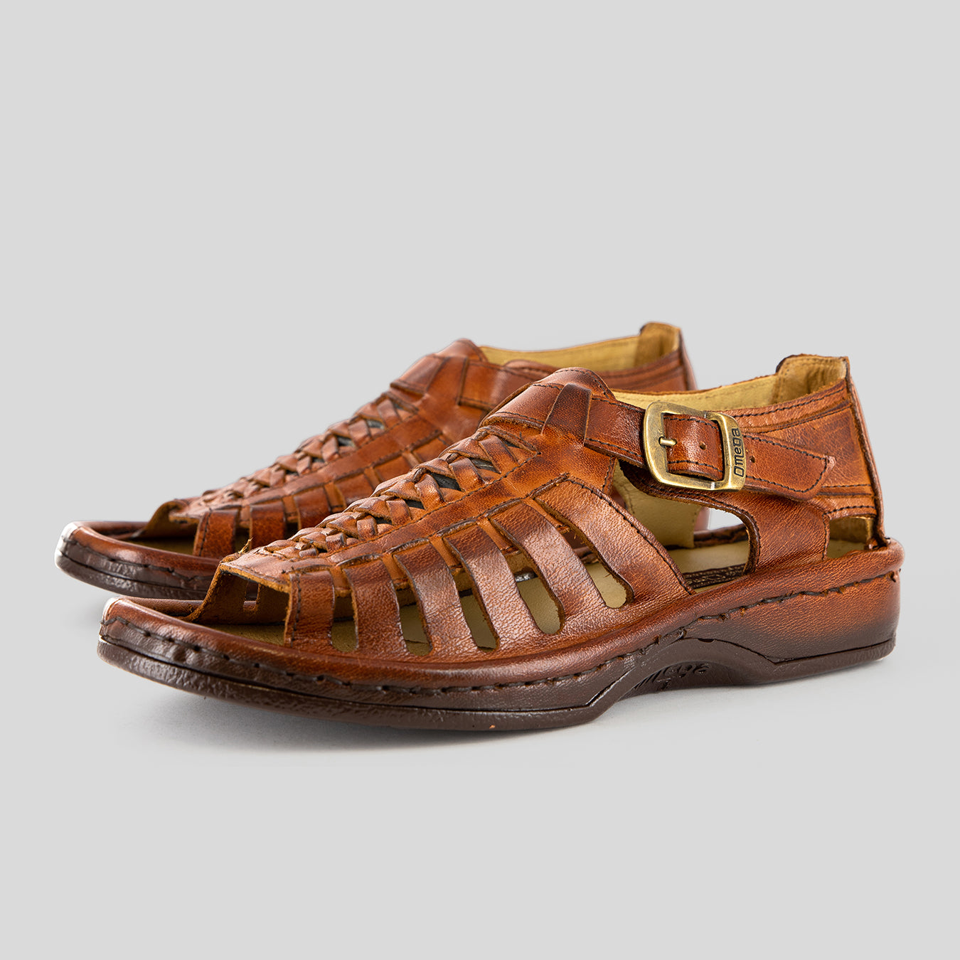 Kgosi : Leather Sandal in Terracotta Buffalo Leather