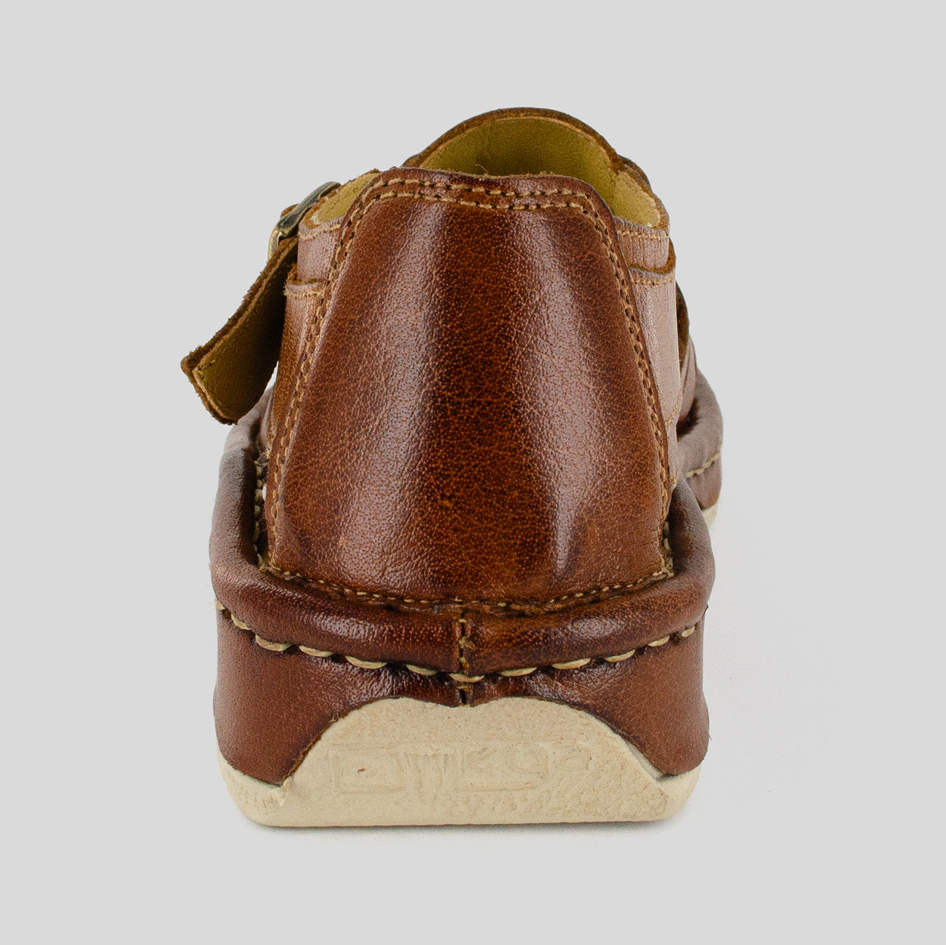 Kgosi : Leather Sandal in Terracotta Buffalo Leather with Beige Detail