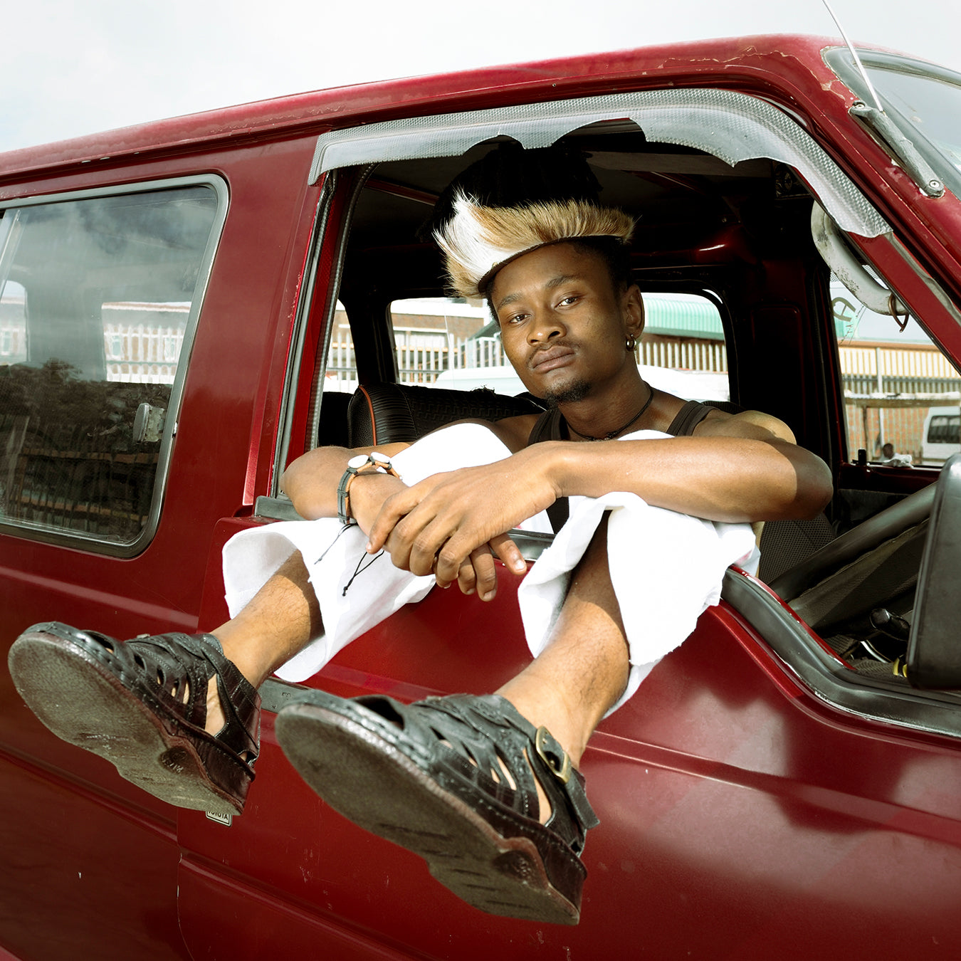 Duna : Leather Sandal in Black Buffalo Leather