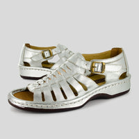 Kgosi : Leather Sandal in Silver Prime Leather