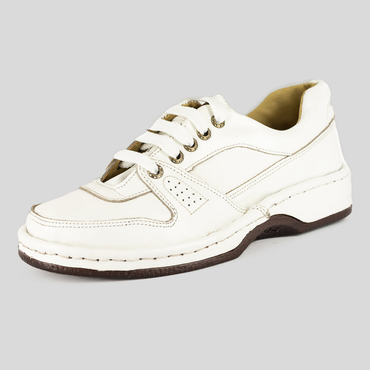 Melisizwe : Leather Shoe in White Soft Saddle